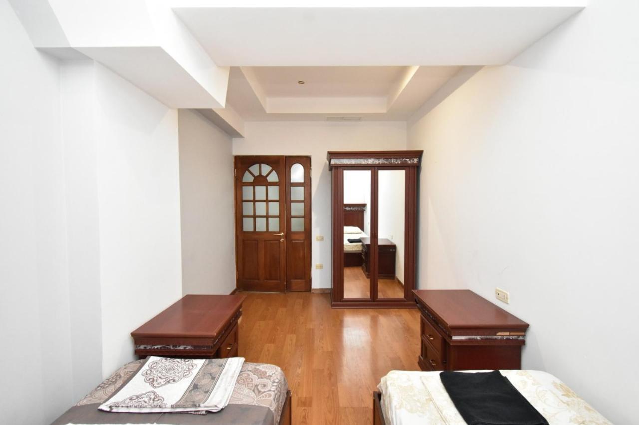 Armenak Apartments N20 예레반 외부 사진